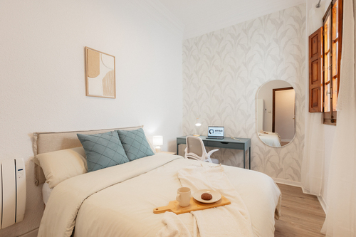 G.V Ferran el Catòlic 73, Cozy room in a Coliving, R4