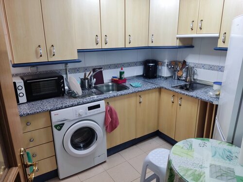 habitación en plaza Einstein 