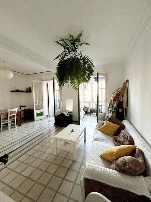 céntrica, bien comunicada y muy luminosa 