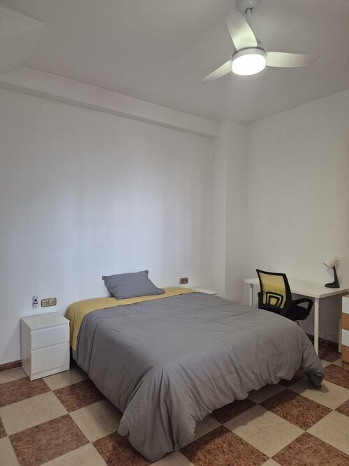 Habitación parejas o individual en Campanillas