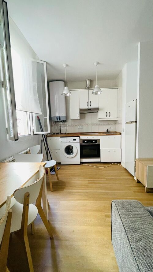 Welcome to this charming apartment in the heart of MD