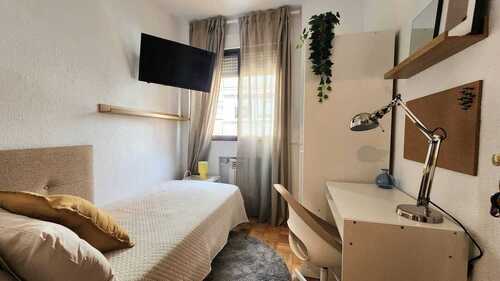 ¡ESTRENA TU HABITACIÓN EN CARABANCHEL!