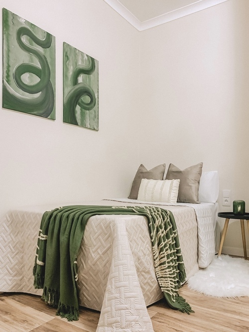 Habitación tranquila en un piso reformado