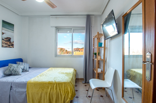 Habitación Full equipada/Servicios incluidos (MURCIA)