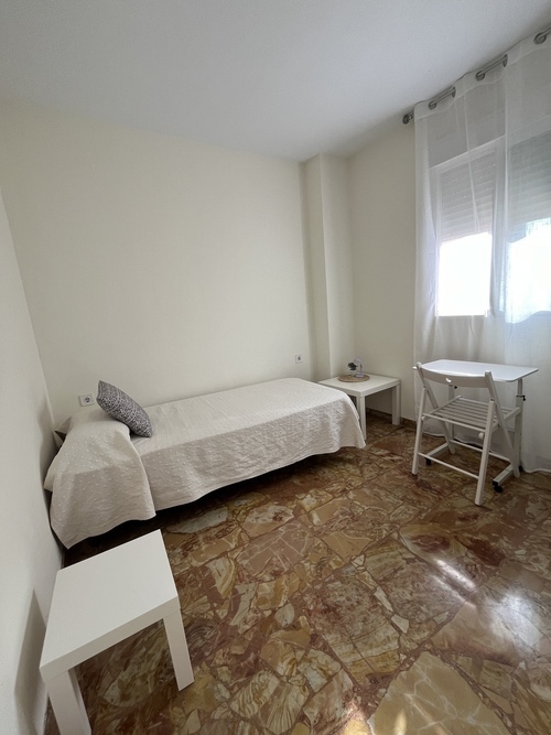 Piso exclusivo solo mujeres -Casco Histórico 