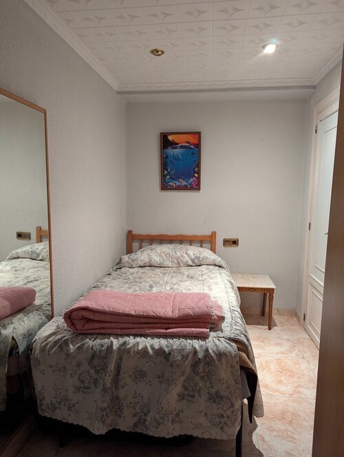 Habitación con balcón