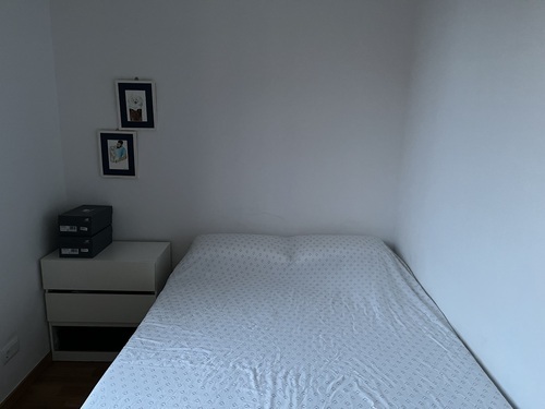 Luminosa hab. con baño privado en Eixample Esq.