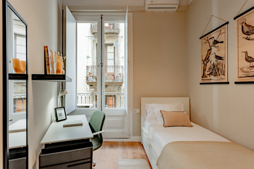 ROOM PEDRA - Single room with bahtroom in Ciutat Vella