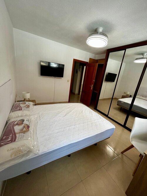 Habitación doble exterior a 5 min del Hospital General