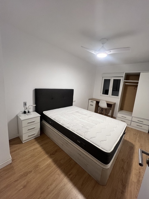 Habitación ideal para pareja en la malvarrosa
