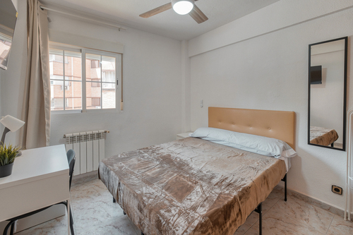 Habitación Full equipada/Servicios incluidos (Málaga)