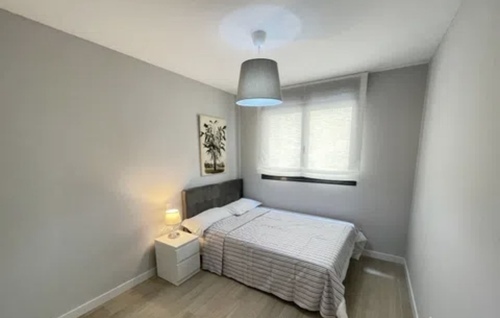 Habitación en Delicias – disponible hasta agosto (600€)