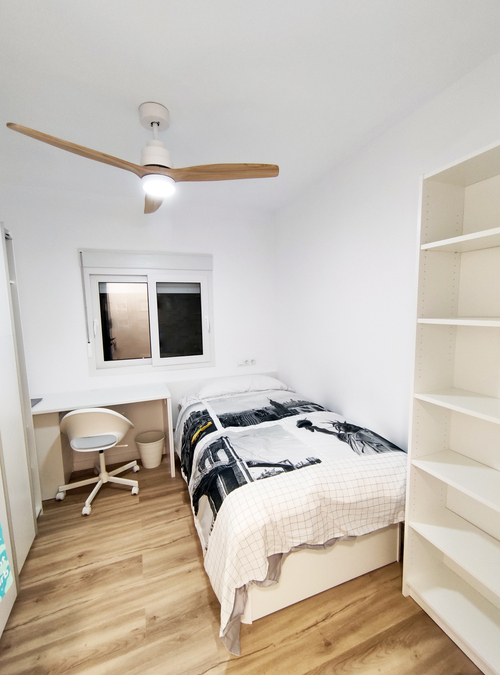 Habitación en Málaga, agua, internet, limpieza incluida