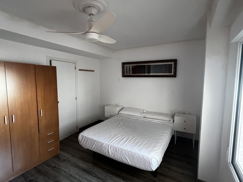 Habitación, con baño privado