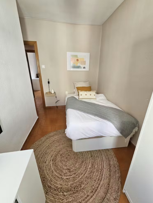 Private Room in Trinitat, Valencia