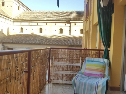 Habitación doble soleada - Piso sólo CHICAS - centro
