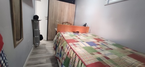 habitación con todas las comodidades