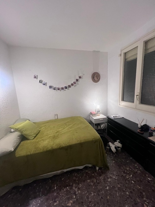 Habitación espaciosa en Sagrada Familia