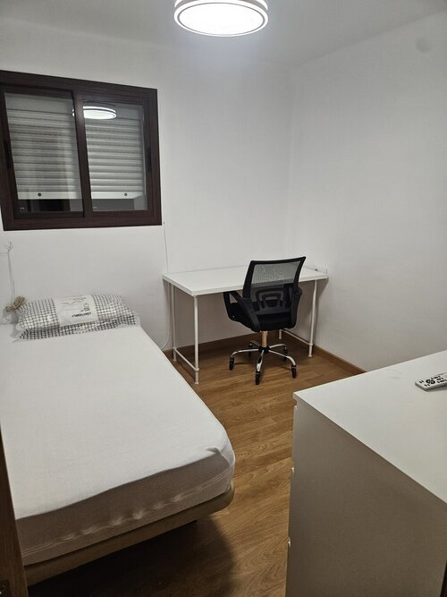 Habitación con mucha luz