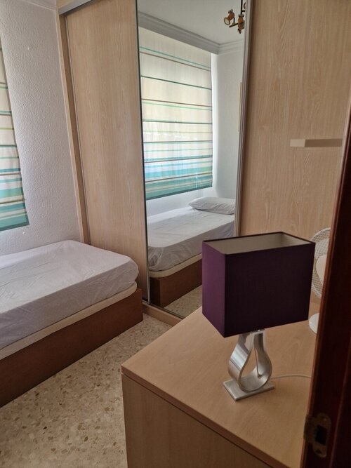 Habitación confortable en El Romeral teatinos