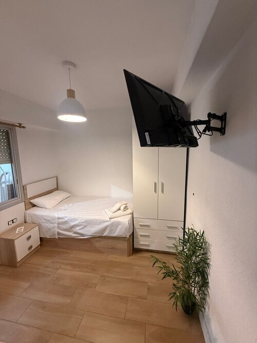 Habitación nueva en Carolinas bajas