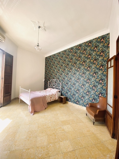 Enorme habitacion en piso nuevo en centro de Palma