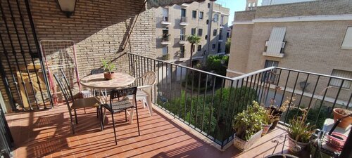 Habitación disponible en calle Feria