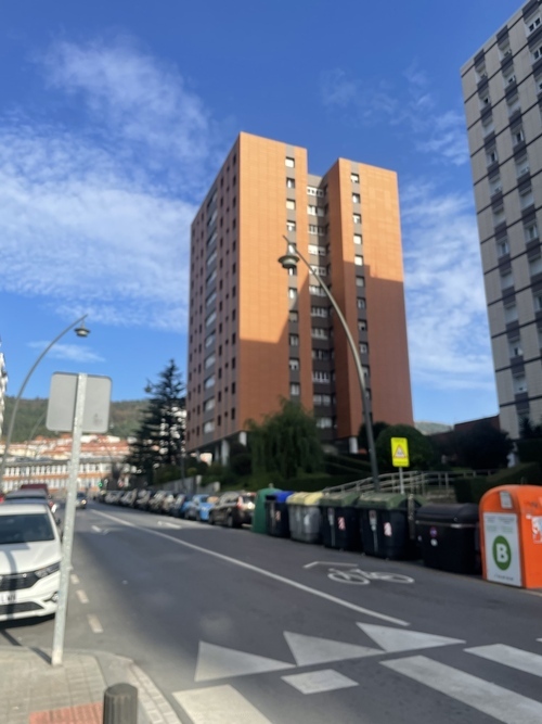 Habitación comoda en txurdinaga