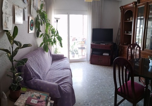 Habitación disponible en la Macarena, Calle Galena