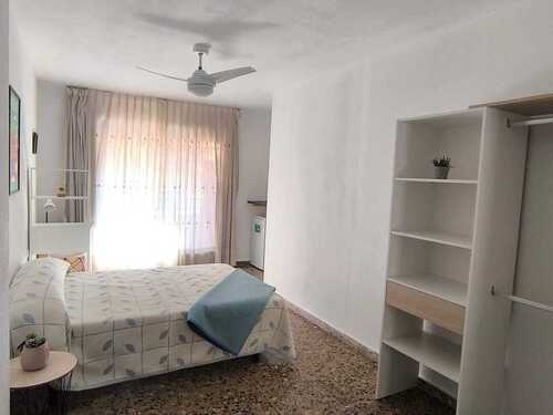 Magnifica Habitación en Torrefiel