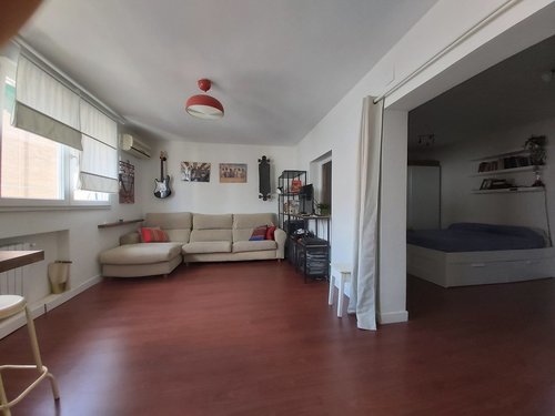AMPLÍSIMO y LUMINOSO ESTUDIO en MADRID RÍO