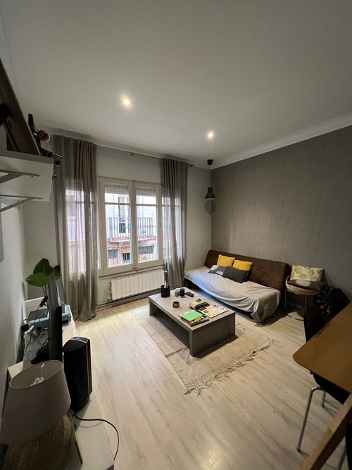 Piso dde 3 habitaciones en Vila de Gràcia