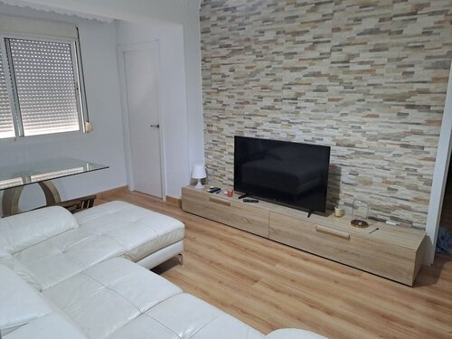 HABITACIÓN EN HUELIN