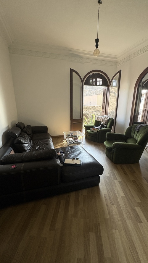 Luminous Room in Patrimonial building in via layetana