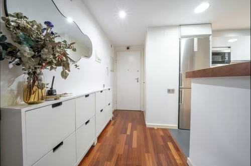Amazing location one bedroom apartment with parking