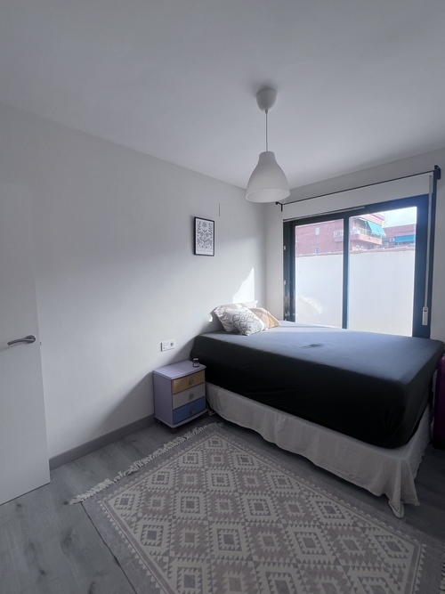 private room with bathroom in an appartment 