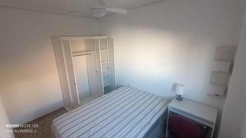 Habitación cerca a la UPV y la playa Malvarrosa 