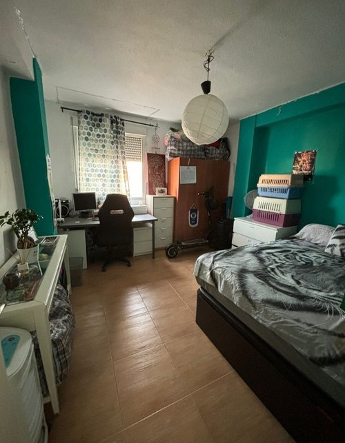 Habitación doble en piso compartido con 1 persona