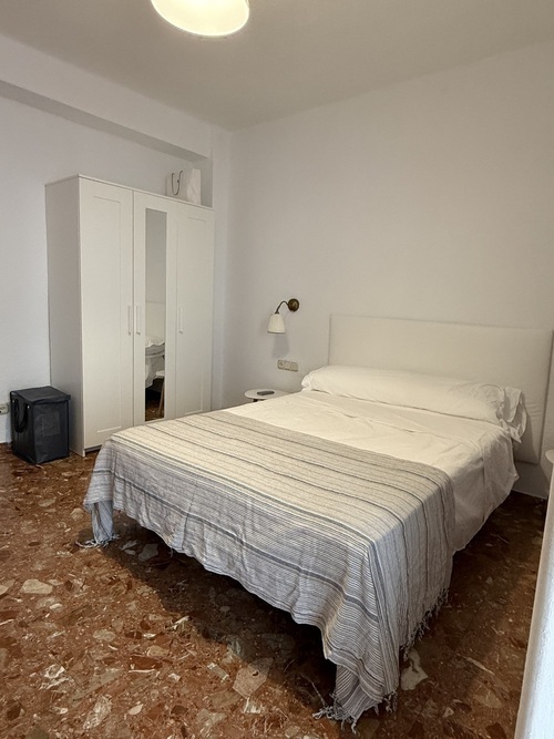 Habitación de 28m* en Calle Quart 