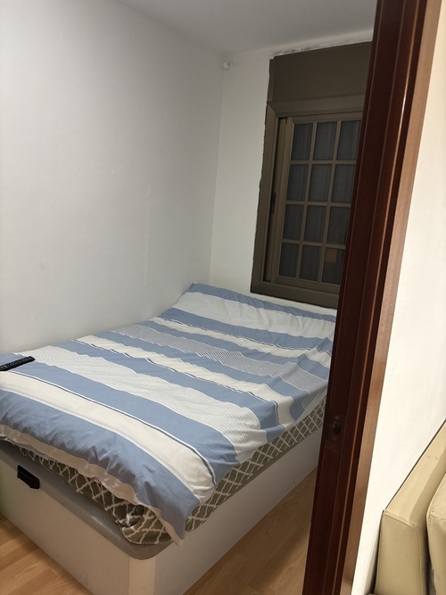 Habitación en fabra i puig por el mes de diciembre 