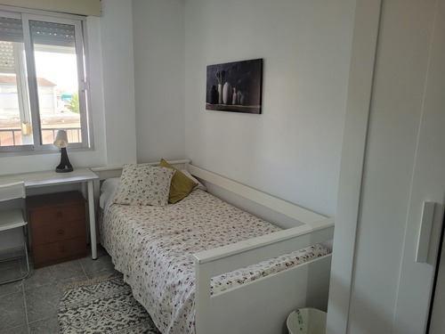 Room in 3 bedroom flatshare (La Plata)