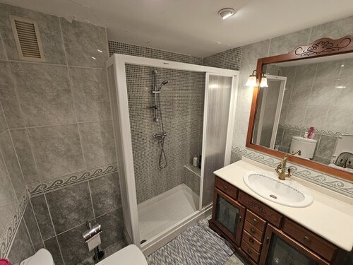 Habitación doble, con baño privado