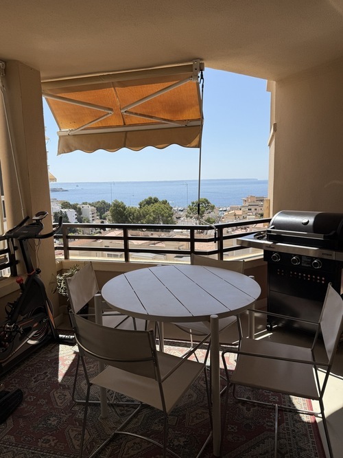 Room available in July – Modern Flat Near the Beach
