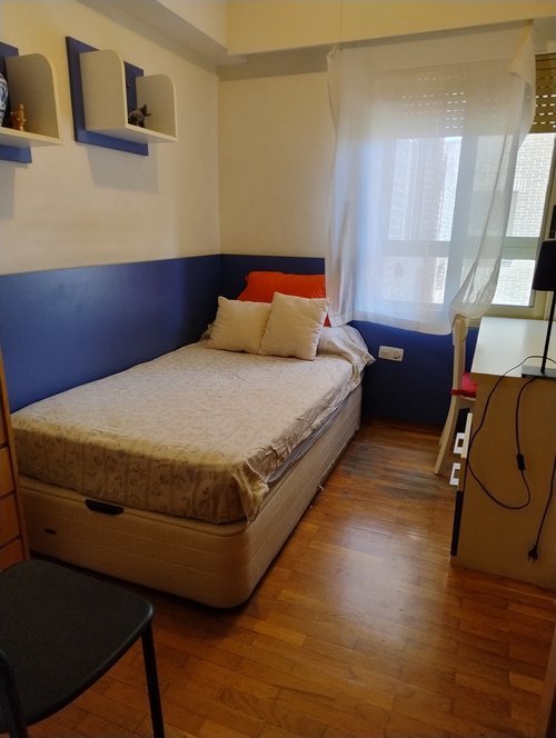 Habitación con mucha luz