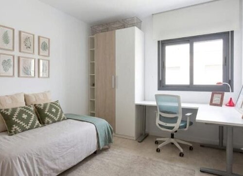 Habitación individual para estudio o trabajo. 