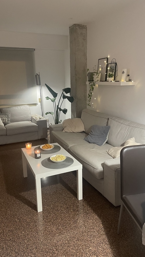 Habitación doble con baño privado en piso moderno