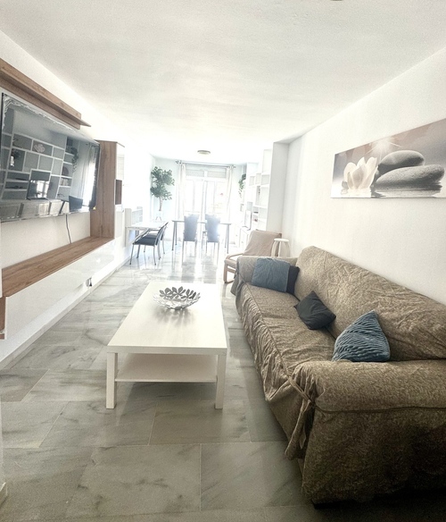 Málaga centro - Habitación amplia y luminosa