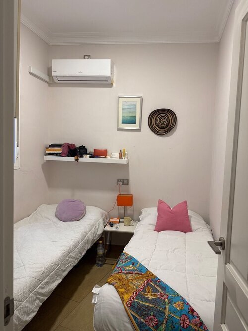 Bright room with air conditioning 